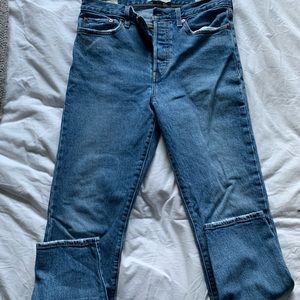 EUC Levi’s Wedgie Jeans